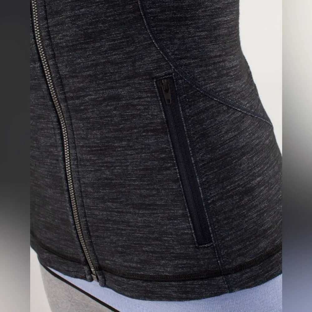 EUC Lululemon Forme Jacket in Reversible Slub Denim Inkwell / Inkwell